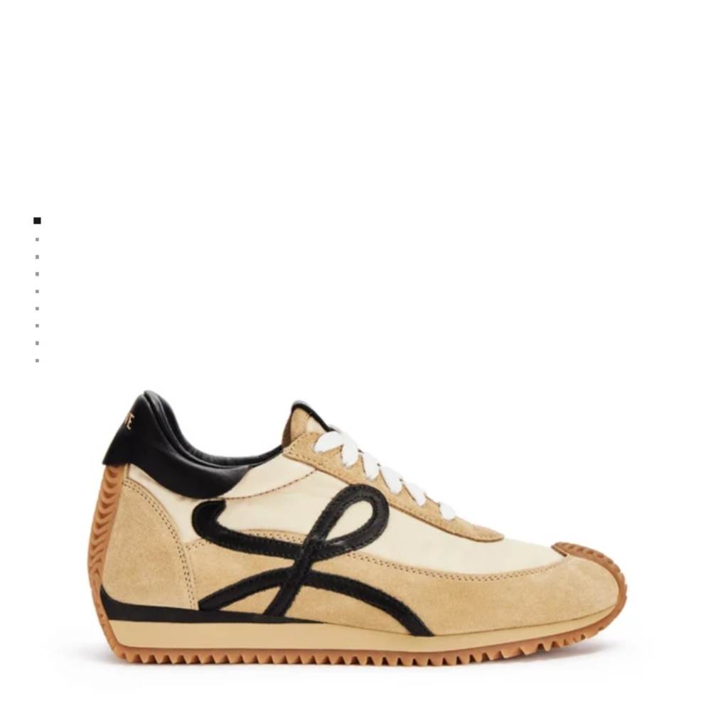 Loewe flow sneaker sz 38